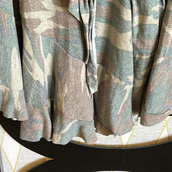Tracy Evans Camo / Camouflage Pull On Adjustable Sash Tie Ruffle Skirt. - Picture 9 of 9
